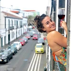 Meet your Posher, Addison